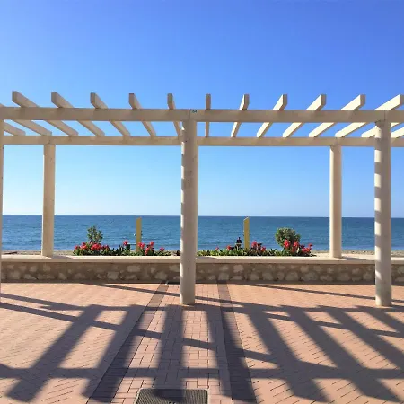 Solana Principe 4 Frontal Mar * Fuengirola